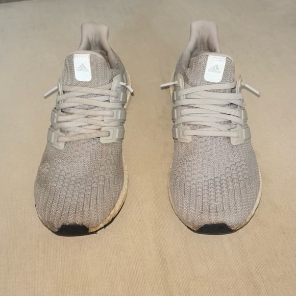 Adidas Ultra Boost 4.0 Wolf Gray - Picture 2 of 9